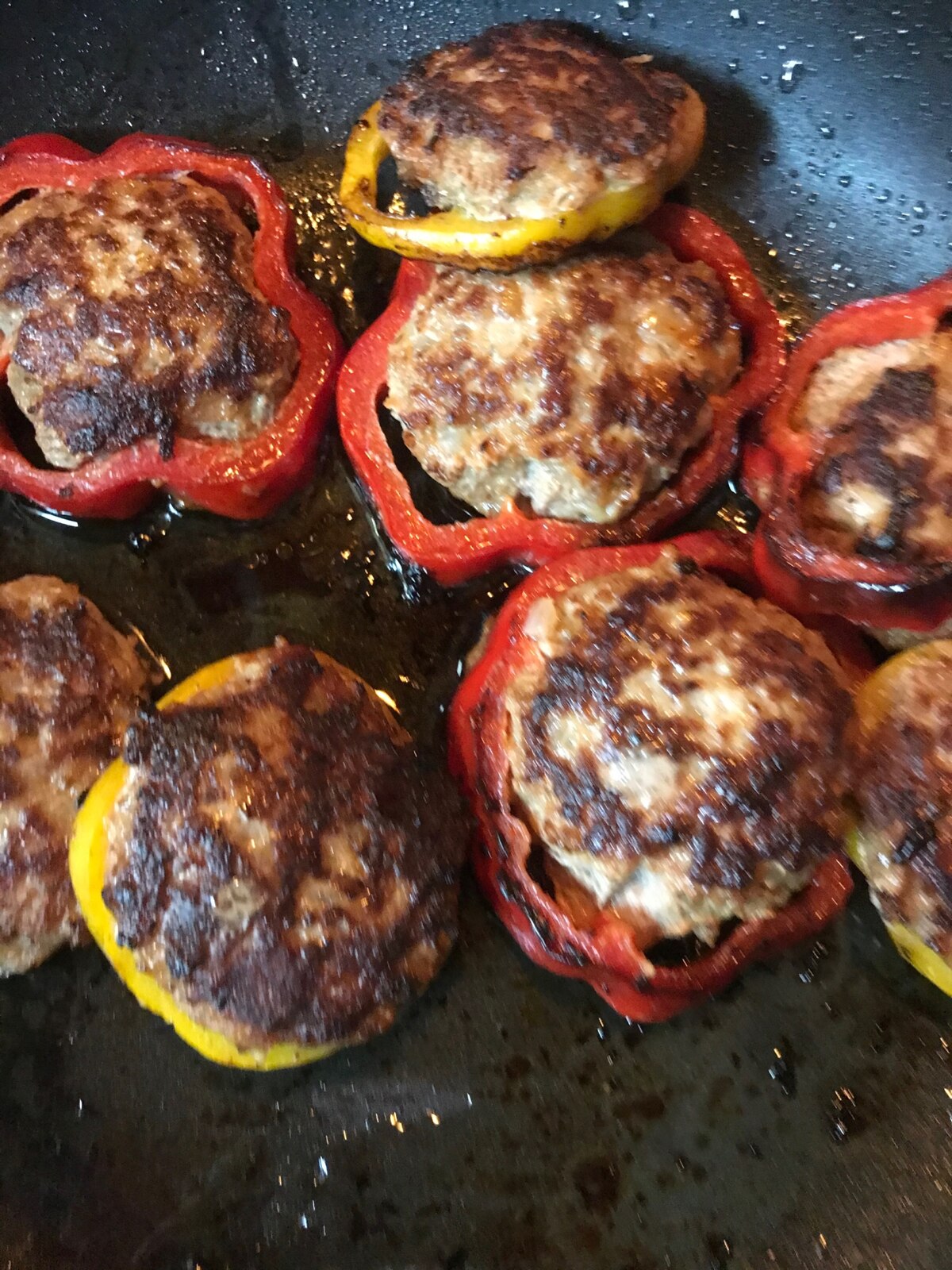 パプリカのハンバーグ詰め レシピ 作り方 By プーたん 楽天レシピ パプリカのハンバーグ詰め レシピ 作り方 By プーたん 楽天レシピ